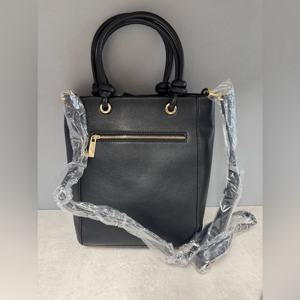NWT- Chic Black Woven Tote Bag - Picture 6 of 11